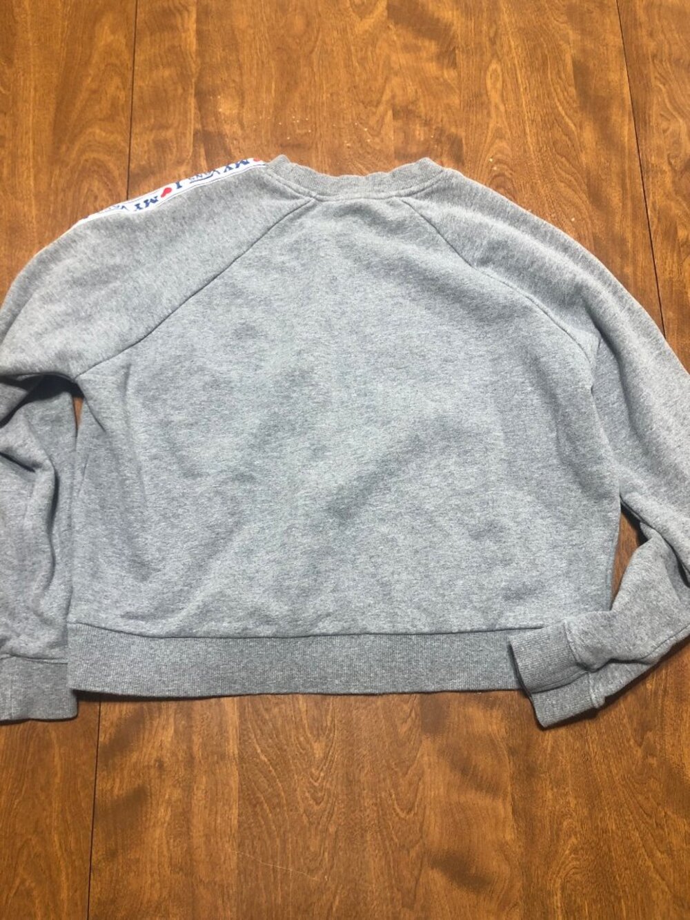 Vans I Love My Vans Arm Stripe Crewneck Grey Sweatshirt Crop Women's Medium - Picture 5 of 6